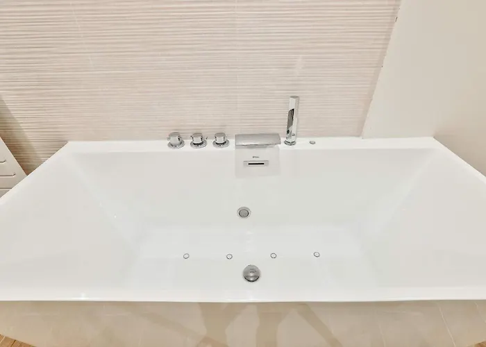 Beautiful Flat For 6 Pax - Opera Apartamento *